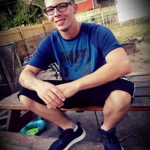 Meet your Posher, Jared